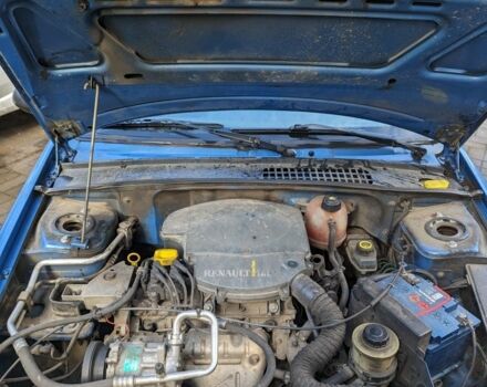 Синий Дачия Логан, объемом двигателя 1.4 л и пробегом 105 тыс. км за 2300 $, фото 1 на Automoto.ua