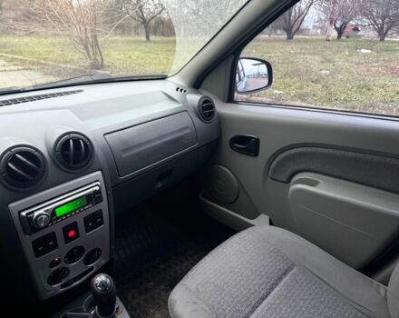 Синий Дачия Логан, объемом двигателя 1.6 л и пробегом 200 тыс. км за 2300 $, фото 11 на Automoto.ua