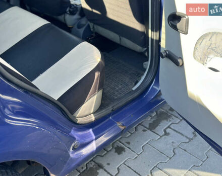 Синій Дачія Logan, об'ємом двигуна 1.39 л та пробігом 370 тис. км за 1199 $, фото 18 на Automoto.ua