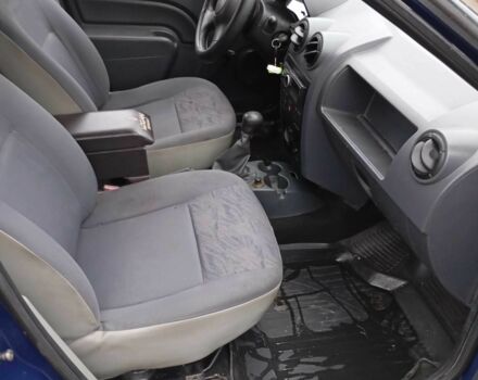 Синій Дачія Logan, об'ємом двигуна 1.4 л та пробігом 230 тис. км за 2100 $, фото 3 на Automoto.ua