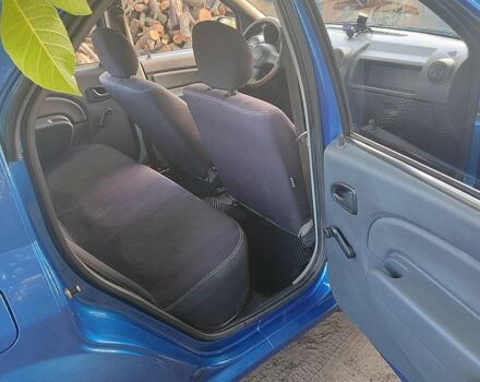 Синий Дачия Логан, объемом двигателя 1.4 л и пробегом 106 тыс. км за 3500 $, фото 5 на Automoto.ua