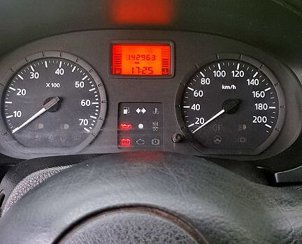 Синий Дачия Логан, объемом двигателя 1.4 л и пробегом 143 тыс. км за 3700 $, фото 7 на Automoto.ua