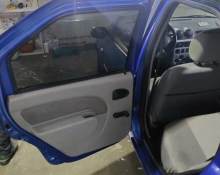 Синий Дачия Логан, объемом двигателя 1.39 л и пробегом 275 тыс. км за 2000 $, фото 7 на Automoto.ua