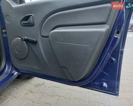 Синий Дачия Логан, объемом двигателя 1.4 л и пробегом 181 тыс. км за 3400 $, фото 14 на Automoto.ua