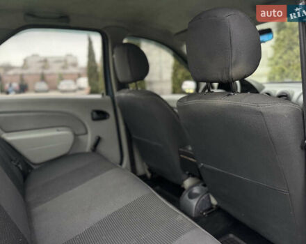 Синий Дачия Логан, объемом двигателя 1.46 л и пробегом 350 тыс. км за 2899 $, фото 13 на Automoto.ua