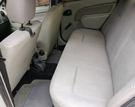 Синій Дачія Logan, об'ємом двигуна 1.4 л та пробігом 207 тис. км за 3000 $, фото 7 на Automoto.ua