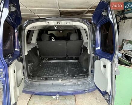 Синій Дачія Logan, об'ємом двигуна 1.4 л та пробігом 166 тис. км за 4500 $, фото 3 на Automoto.ua