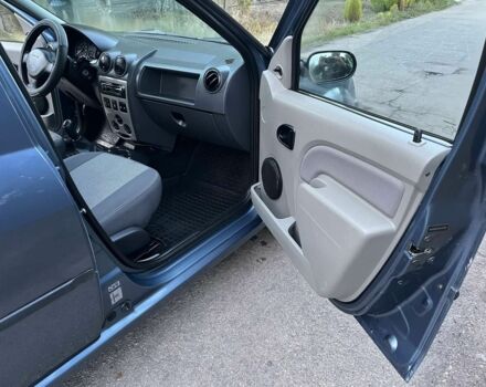 Синій Дачія Logan, об'ємом двигуна 1.6 л та пробігом 167 тис. км за 4100 $, фото 4 на Automoto.ua