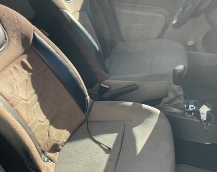 Синий Дачия Логан, объемом двигателя 1.4 л и пробегом 244 тыс. км за 1700 $, фото 5 на Automoto.ua