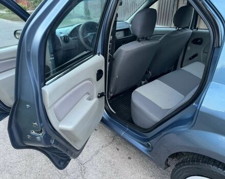 Синій Дачія Logan, об'ємом двигуна 1.6 л та пробігом 167 тис. км за 4100 $, фото 6 на Automoto.ua