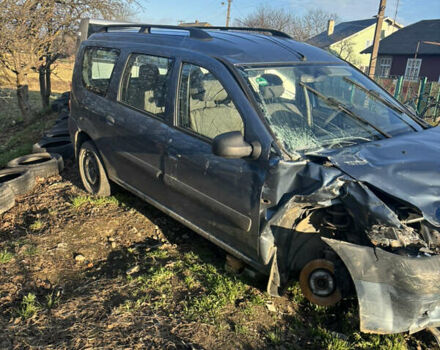 Синий Дачия Логан, объемом двигателя 1.6 л и пробегом 160 тыс. км за 1650 $, фото 2 на Automoto.ua