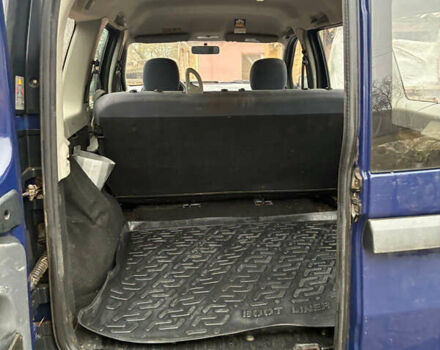 Синий Дачия Логан, объемом двигателя 1.4 л и пробегом 240 тыс. км за 3200 $, фото 7 на Automoto.ua