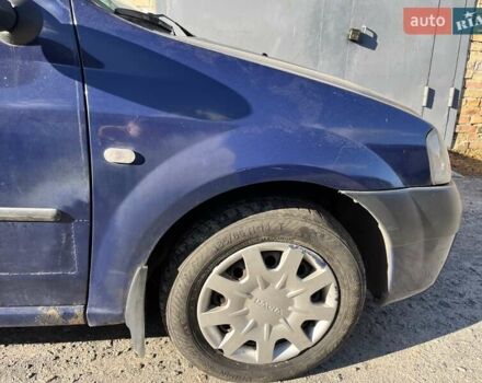 Синий Дачия Логан, объемом двигателя 1.39 л и пробегом 587 тыс. км за 1200 $, фото 5 на Automoto.ua