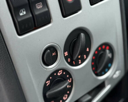 Синій Дачія Logan, об'ємом двигуна 1.6 л та пробігом 157 тис. км за 5250 $, фото 52 на Automoto.ua