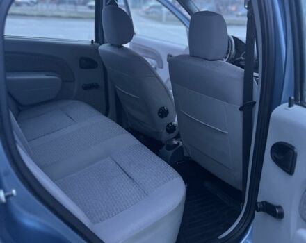 Синий Дачия Логан, объемом двигателя 1.6 л и пробегом 315 тыс. км за 3800 $, фото 18 на Automoto.ua