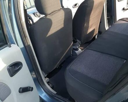 Синий Дачия Логан, объемом двигателя 1.39 л и пробегом 207 тыс. км за 3500 $, фото 1 на Automoto.ua