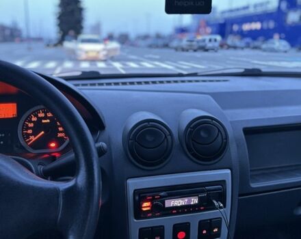 Синий Дачия Логан, объемом двигателя 1.6 л и пробегом 315 тыс. км за 3800 $, фото 23 на Automoto.ua