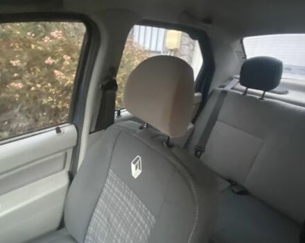 Синій Дачія Logan, об'ємом двигуна 1.6 л та пробігом 192 тис. км за 3300 $, фото 8 на Automoto.ua