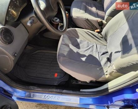 Синий Дачия Логан, объемом двигателя 1.39 л и пробегом 353 тыс. км за 1850 $, фото 11 на Automoto.ua