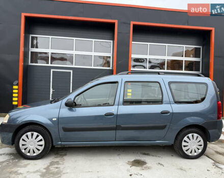 Синий Дачия Логан, объемом двигателя 1.6 л и пробегом 157 тыс. км за 5299 $, фото 3 на Automoto.ua