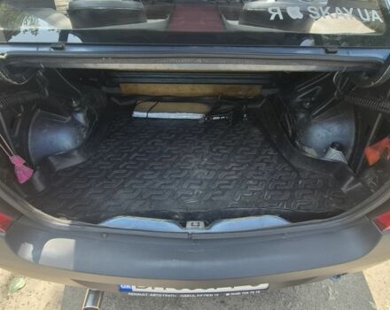 Синій Дачія Logan, об'ємом двигуна 1.4 л та пробігом 208 тис. км за 2850 $, фото 15 на Automoto.ua