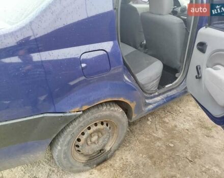 Синий Дачия Логан, объемом двигателя 1.39 л и пробегом 286 тыс. км за 2300 $, фото 8 на Automoto.ua