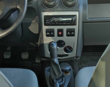 Синий Дачия Логан, объемом двигателя 1.4 л и пробегом 97 тыс. км за 5000 $, фото 12 на Automoto.ua