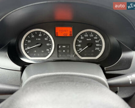 Дачия Логан 2008 в Ровно на Automoto.ua Синий Дачия Логан, объемом двигателя 1.6 л и пробегом 220 тыс. км за 5150 $, фото 12 на Automoto.ua