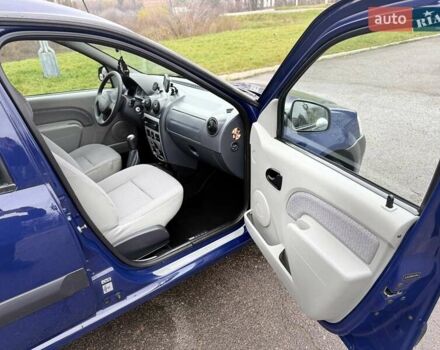 Синий Дачия Логан, объемом двигателя 1.6 л и пробегом 183 тыс. км за 5650 $, фото 9 на Automoto.ua