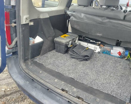 Синій Дачія Logan, об'ємом двигуна 1.6 л та пробігом 246 тис. км за 4300 $, фото 10 на Automoto.ua