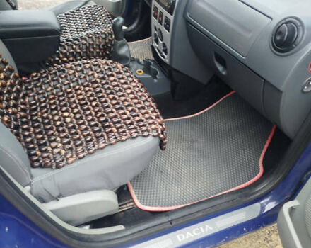 Синій Дачія Logan, об'ємом двигуна 1.6 л та пробігом 246 тис. км за 4300 $, фото 12 на Automoto.ua