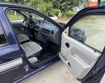 Синий Дачия Логан, объемом двигателя 1.39 л и пробегом 330 тыс. км за 2450 $, фото 10 на Automoto.ua