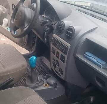 Синій Дачія Logan, об'ємом двигуна 1.6 л та пробігом 400 тис. км за 3000 $, фото 2 на Automoto.ua