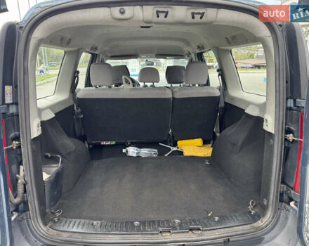 Синий Дачия Логан, объемом двигателя 1.6 л и пробегом 250 тыс. км за 3300 $, фото 29 на Automoto.ua