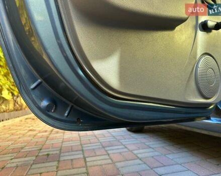 Синий Дачия Логан, объемом двигателя 1.6 л и пробегом 243 тыс. км за 4999 $, фото 26 на Automoto.ua