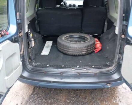 Синий Дачия Логан, объемом двигателя 1.6 л и пробегом 220 тыс. км за 2300 $, фото 8 на Automoto.ua