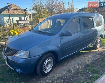 Синий Дачия Логан, объемом двигателя 1.6 л и пробегом 332 тыс. км за 4500 $, фото 2 на Automoto.ua