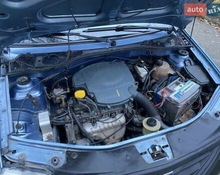 Синій Дачія Logan, об'ємом двигуна 1.6 л та пробігом 215 тис. км за 3900 $, фото 9 на Automoto.ua