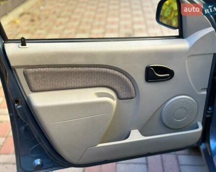 Синий Дачия Логан, объемом двигателя 1.6 л и пробегом 243 тыс. км за 4999 $, фото 33 на Automoto.ua