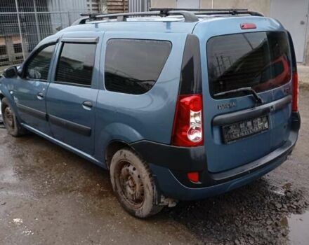 Синий Дачия Логан, объемом двигателя 1.6 л и пробегом 220 тыс. км за 2300 $, фото 2 на Automoto.ua