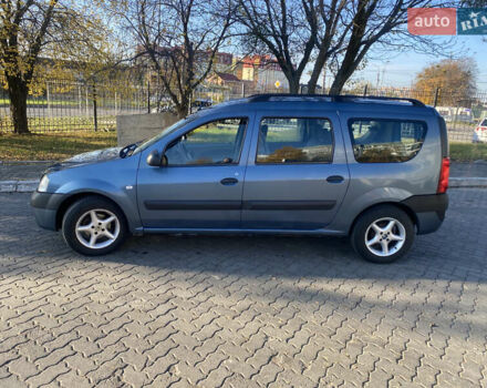 Синий Дачия Логан, объемом двигателя 1.6 л и пробегом 272 тыс. км за 4200 $, фото 1 на Automoto.ua