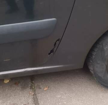 Синій Дачія Logan, об'ємом двигуна 1.6 л та пробігом 400 тис. км за 3000 $, фото 1 на Automoto.ua