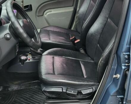 Синій Дачія Logan, об'ємом двигуна 1.4 л та пробігом 350 тис. км за 4600 $, фото 4 на Automoto.ua