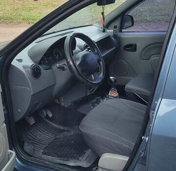 Синій Дачія Logan, об'ємом двигуна 1.39 л та пробігом 170 тис. км за 4300 $, фото 4 на Automoto.ua