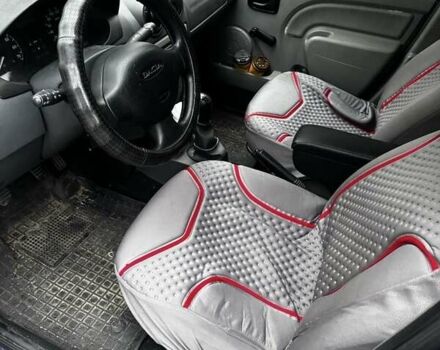 Дачия Логан 2008 в Киеве на Automoto.ua Синий Дачия Логан, объемом двигателя 1.5 л и пробегом 280 тыс. км за 3800 $, фото 4 на Automoto.ua