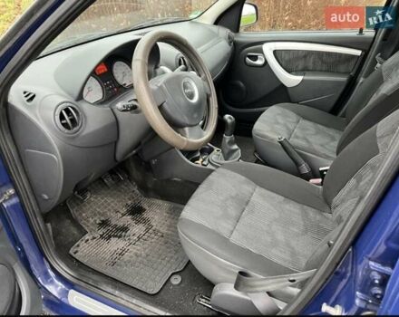 Синий Дачия Логан, объемом двигателя 1.4 л и пробегом 178 тыс. км за 4999 $, фото 1 на Automoto.ua