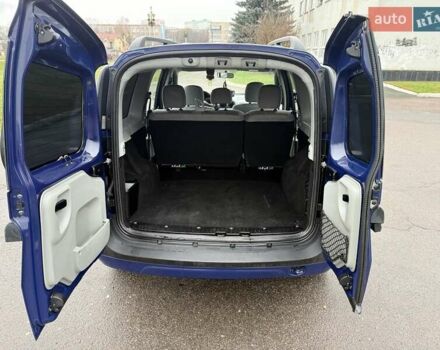 Синий Дачия Логан, объемом двигателя 1.6 л и пробегом 183 тыс. км за 5650 $, фото 1 на Automoto.ua