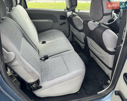 Синий Дачия Логан, объемом двигателя 1.6 л и пробегом 250 тыс. км за 3300 $, фото 16 на Automoto.ua