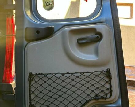 Синий Дачия Логан, объемом двигателя 1.6 л и пробегом 243 тыс. км за 4999 $, фото 24 на Automoto.ua