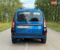 Синий Дачия Логан, объемом двигателя 1.6 л и пробегом 220 тыс. км за 4600 $, фото 5 на Automoto.ua